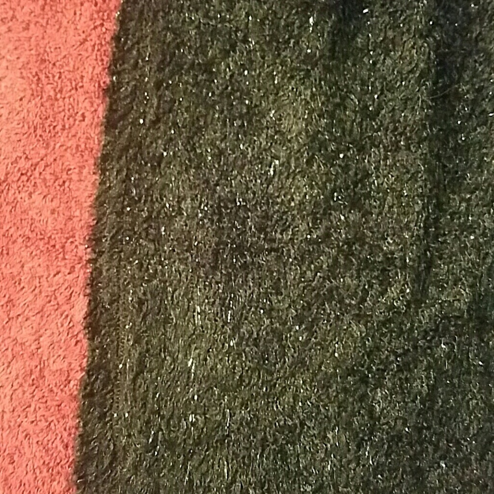 Scarf - Picture 2 of 3